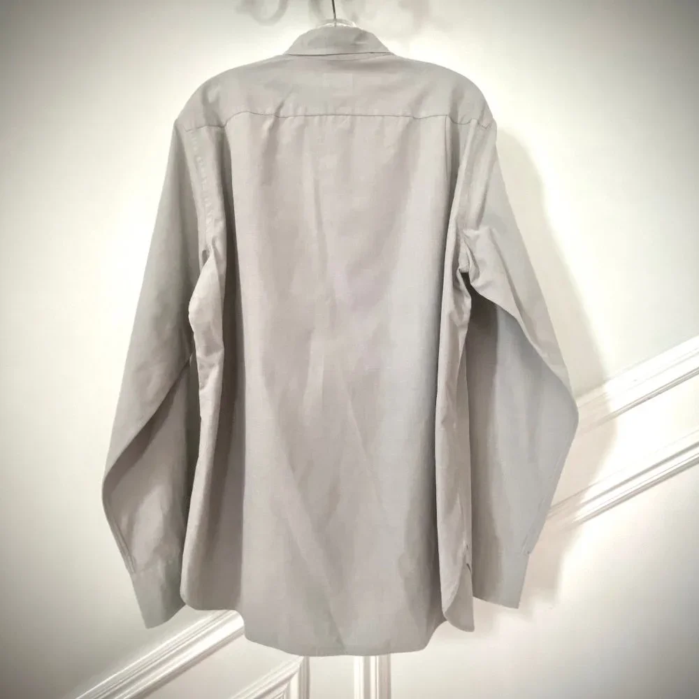J. Crew Men's Long Sleeved Button Down Shirt - 16-16.5 neck